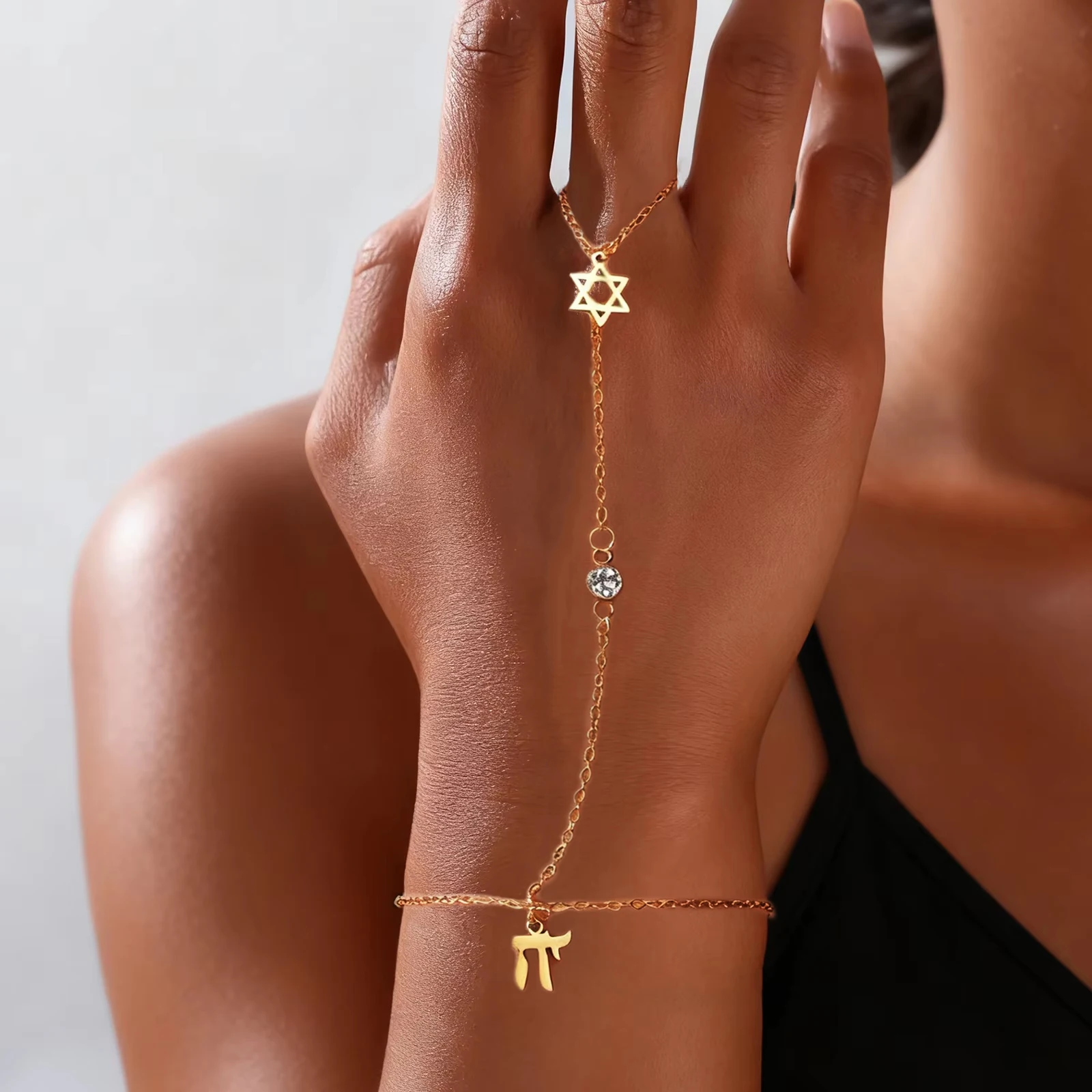 ユダヤ教のダビデの星、ヘブライ文字チャイ、指輪型ブレスレット - Jewelry & Watches Spółka Z Ograniczoną Odpowiedzialnością のレビューと価格