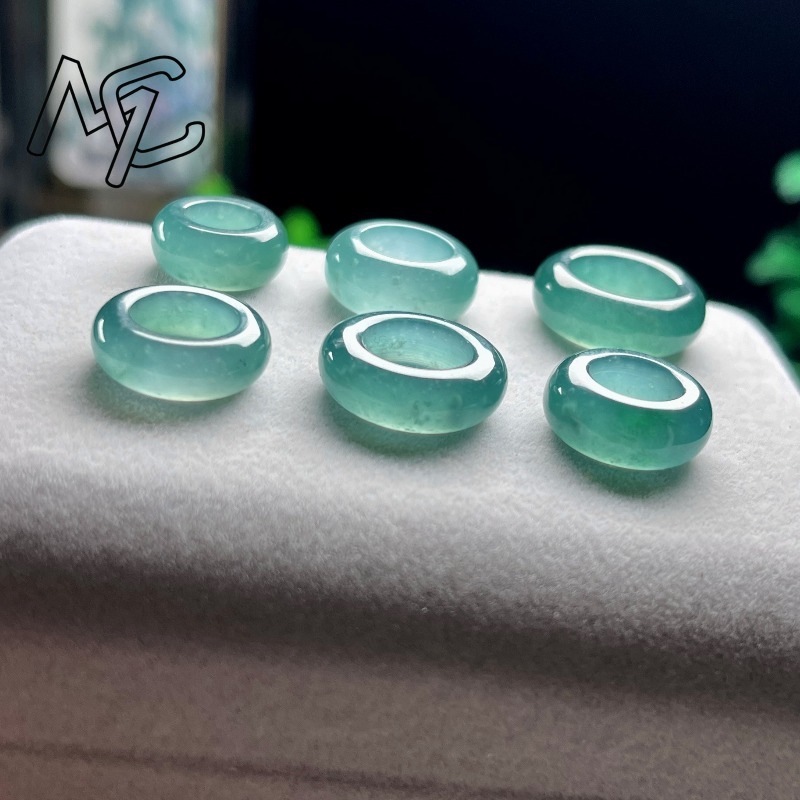 天然エメラルドブルーウォーターラッキービーズリングペンダント - Jewelry & Watches Spółka Z Ograniczoną Odpowiedzialnością のレビューと価格