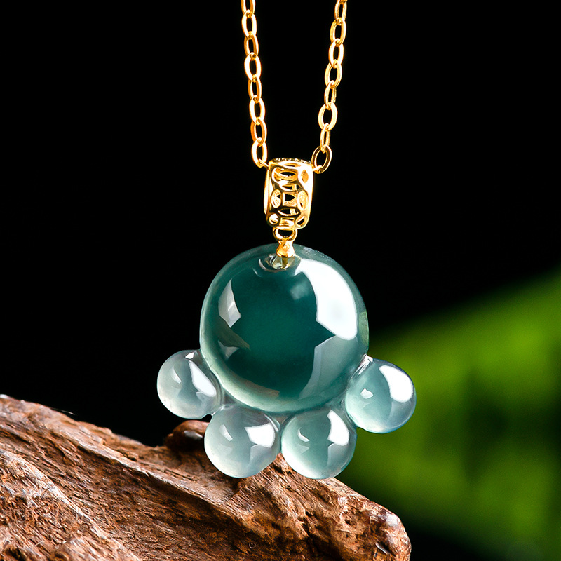 天然本物のエメラルドブルーウォータージェイド猫の足ペンダント - Jewelry & Watches Spółka Z Ograniczoną Odpowiedzialnością のレビューと価格